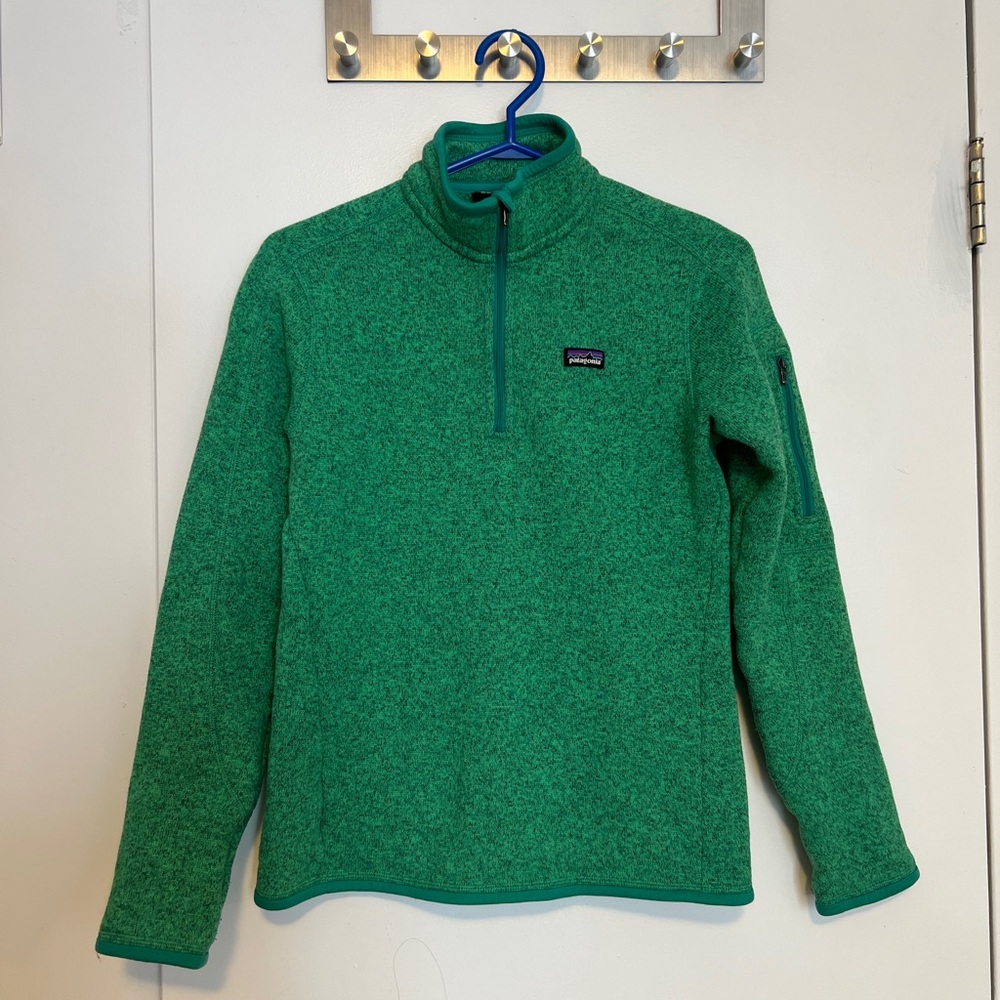 💚🍀Patagonia Women’s 1/4 Zip Better Sweater - M